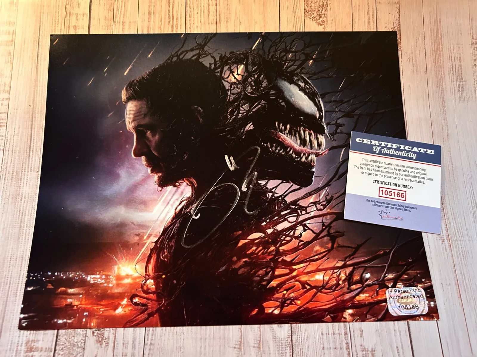 Tom Hardy — TOM HARDY Signed 8x10" (VENOM) Authentic Original Autograph GENUINE w/COA, image 3