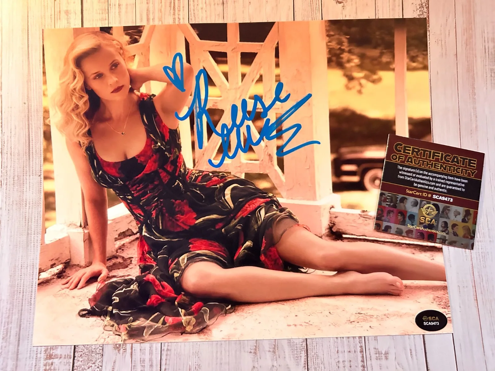 Reese Witherspoon — Reese Witherspoon: LEGALLY BLONDE Signed 8x10" Authentic Autograph GENUINE w/COA, image 3