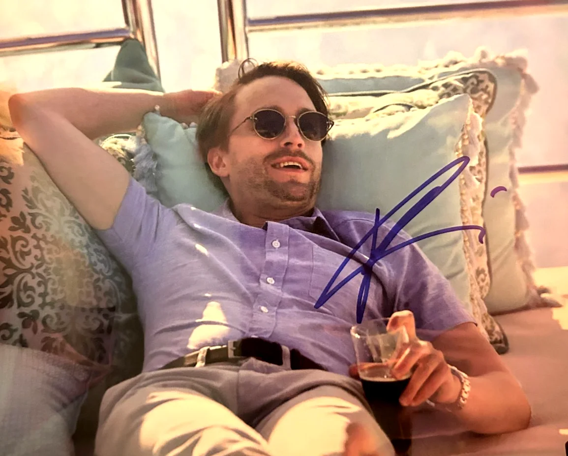 Kieran Culkin — Kieran Culkin Signed "Succession" Original 8x10" Authentic Autograph w/COA, image 3