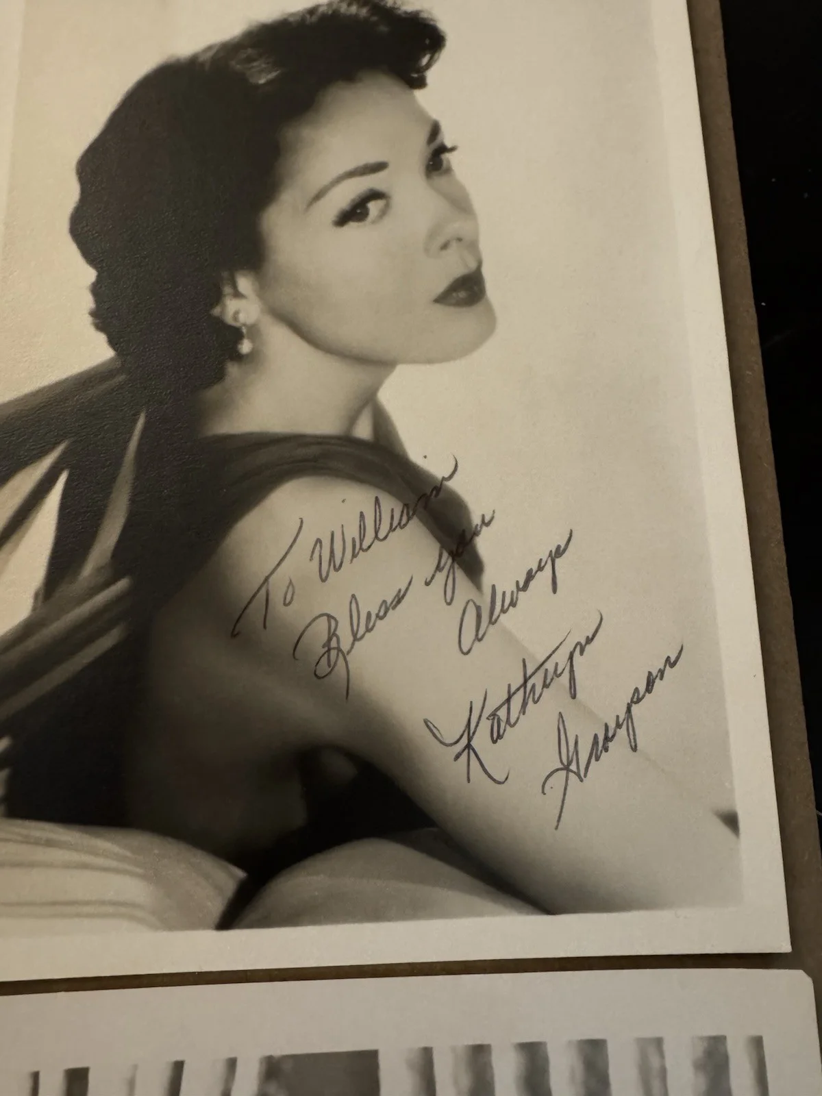 Ethel Merman, Kathryn Grayson, Linda Evans, Vivian Blaine — Ethel Merman Kathryn Grayson Linda Evans Vivian Blaine Signed 5x7 Photo Lot PSA, изображение 3