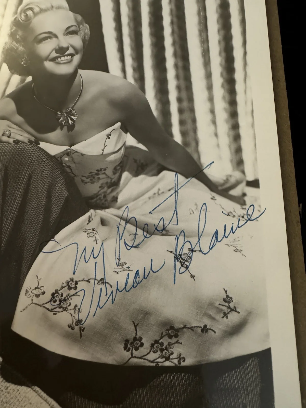 Ethel Merman, Kathryn Grayson, Linda Evans, Vivian Blaine — Ethel Merman Kathryn Grayson Linda Evans Vivian Blaine Signed 5x7 Photo Lot PSA, изображение 5