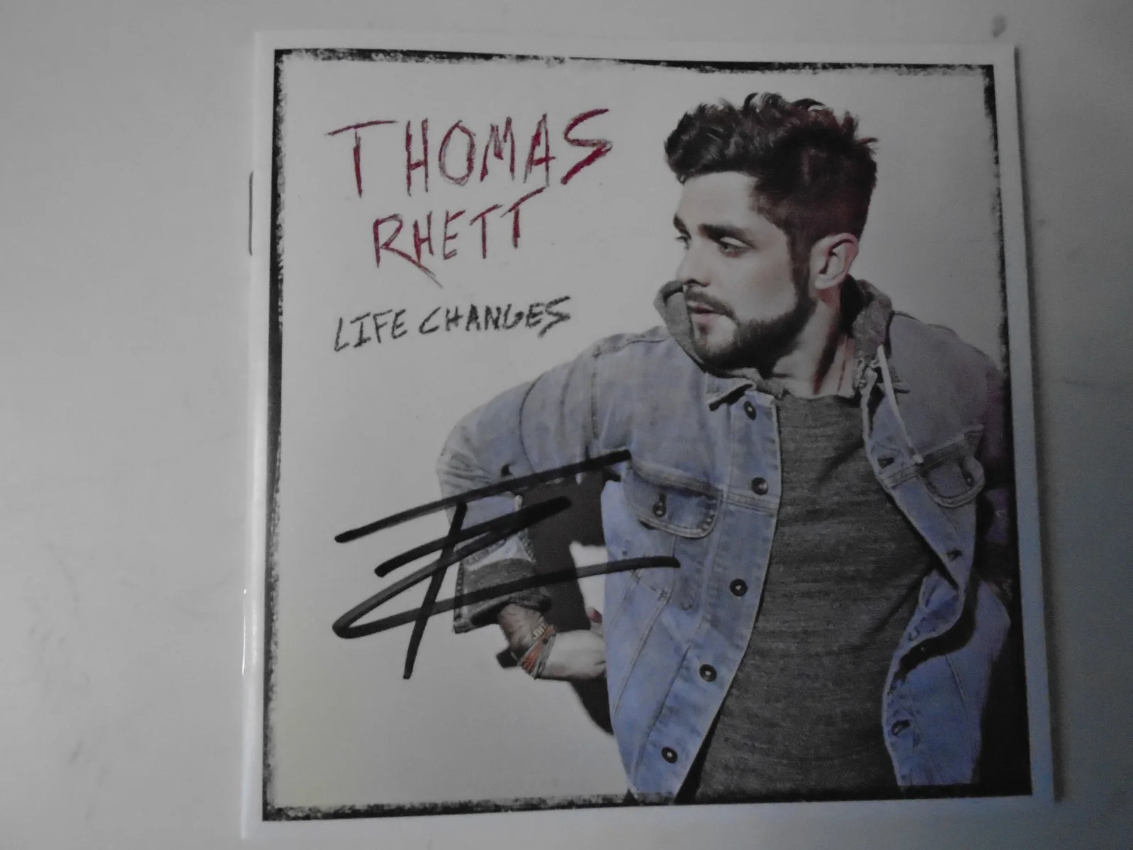 Thomas Rhett SIGNED/ AUTOGRAPHED “Life Changes” Album Flats Sealed CD, image 2