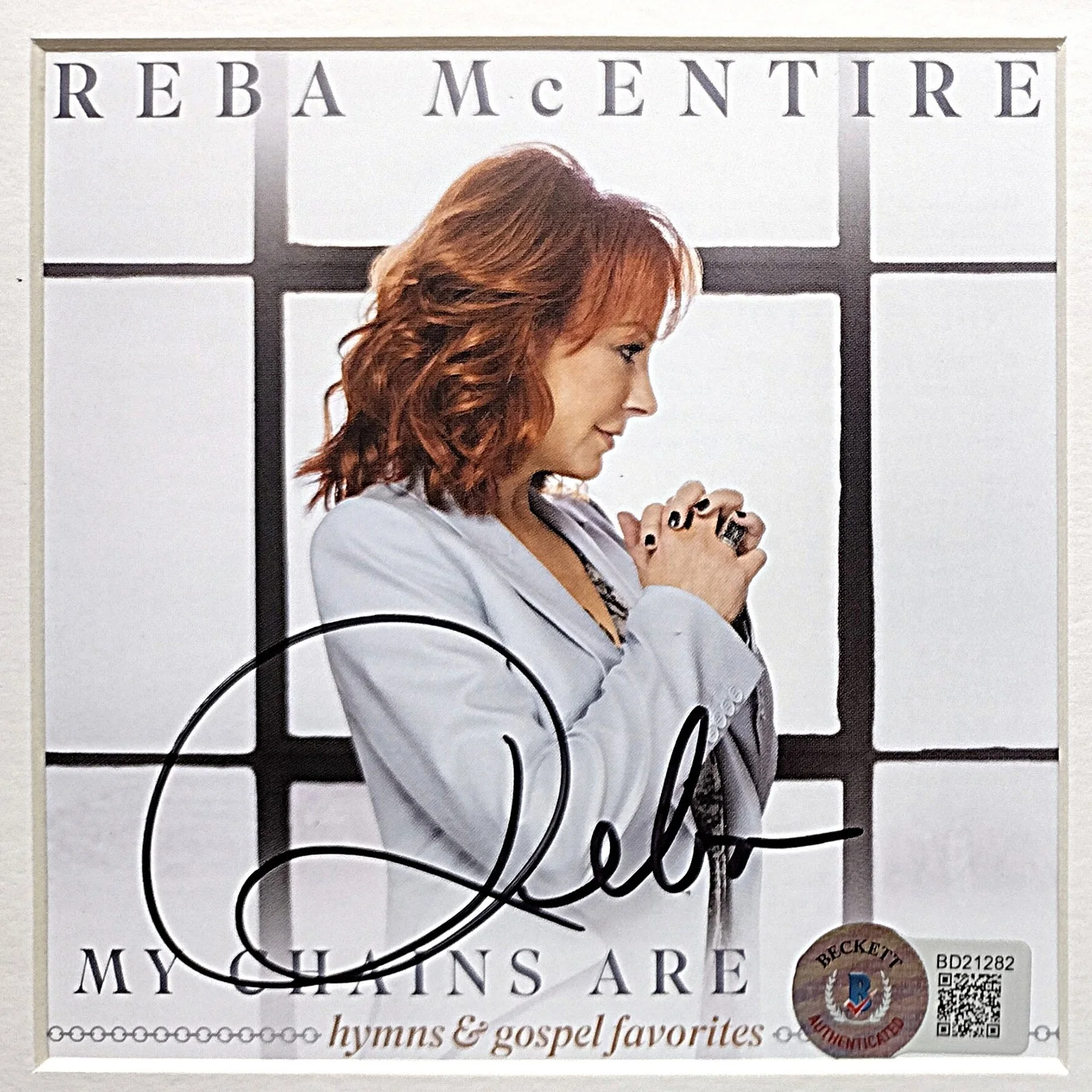 Reba McEntire — Reba McEntire Signed My Chains Are Gone CD Album Cover Framed Beckett BAS COA, изображение 3