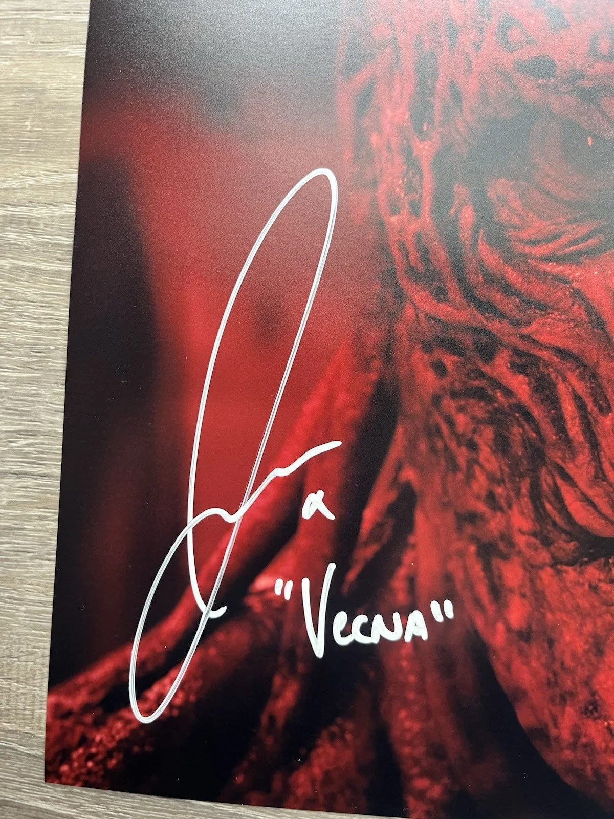 Jamie Campbell Bower — Jamie Campbell Bower Signed Vecna 11x14 Photo Beckett COA Stranger Things 001, изображение 4