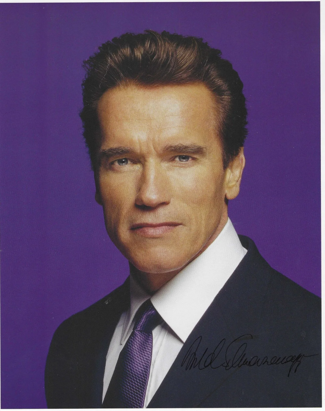 2 photos... Elizabeth Taylor & Arnold Schwarzenegger signed facsimiles 8x10, изображение 3