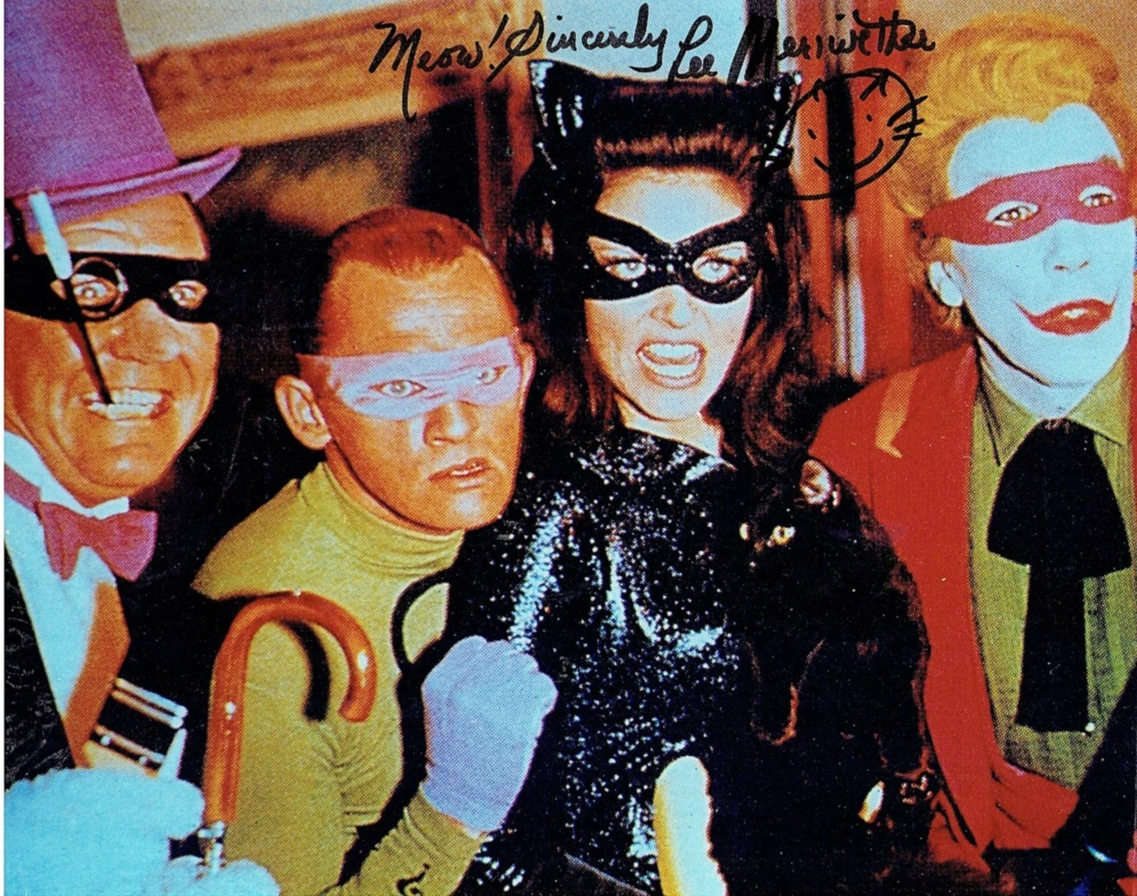 LEE MERIWETHER — LEE MERIWETHER HAND SIGNED PHOTO 10x8 BATMAN 1966 CATWOMAN WITH "VILLAINS" COA