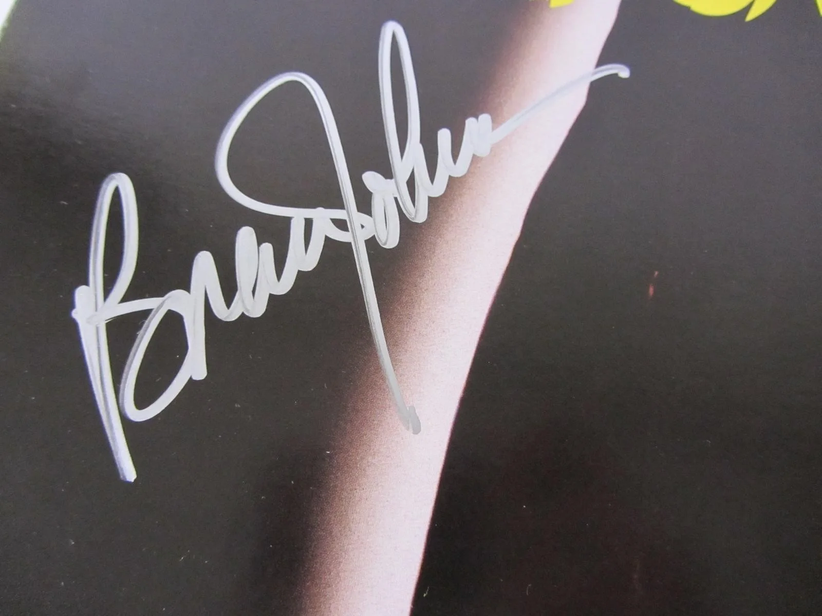 AC/DC POWERAGE ALBUM SIGNED BY 4 MEMBER WITH HOLO COA, image 3