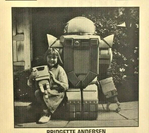 Vintage Too Much Robot Original Movie Film Print Advert Bridgette Andersen 1987, изображение 2