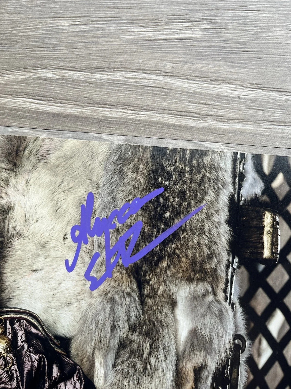 Alyssa Sutherland — Alyssa Sutherland Signed Vikings 8x10 Photo Aslaug JSA COA, image 5