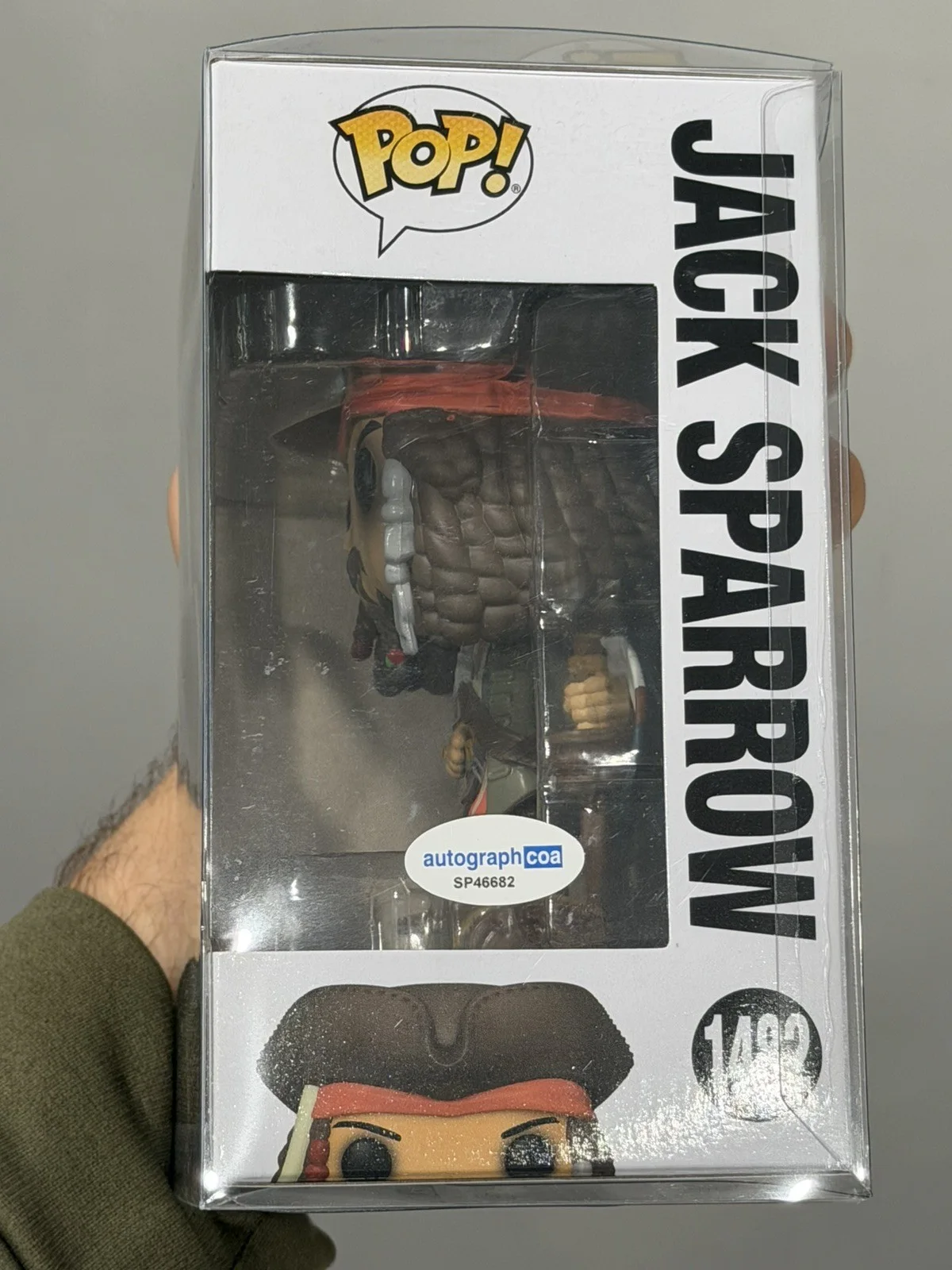 Johnny Depp — Johnny Depp Signed (ACOA) Pirates of the Caribbean #1482 Jack Sparrow Funko Pop!, изображение 2