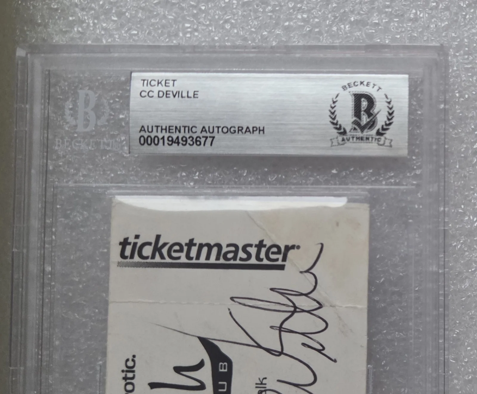 C.C. DEVILLE SIGNED TICKET SLABBED BECKETT BAS COA MUSIC AUTOGRAPHED POISON BAND, изображение 3