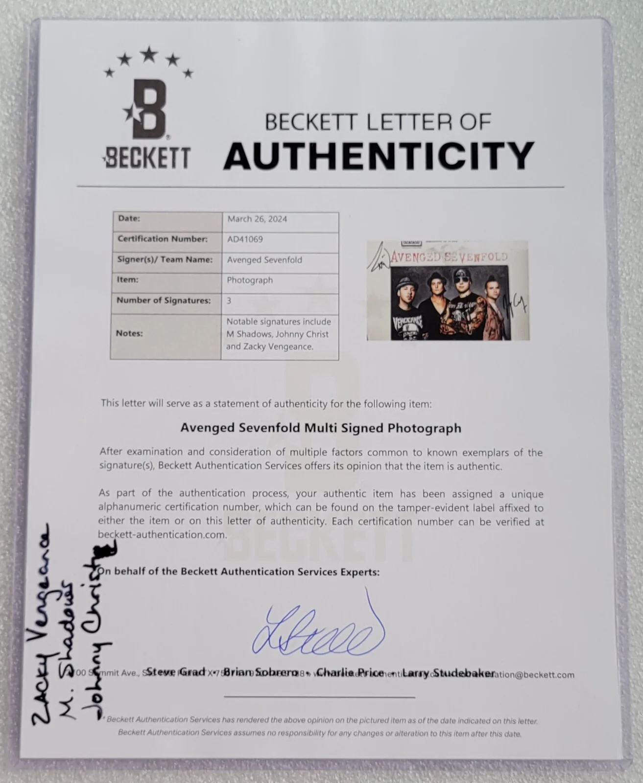 AVENGED SEVENFOLD SIGNED PROMO PHOTO BECKETT LOA BAS COA AUTOGRAPHED ROCK BAND, изображение 2