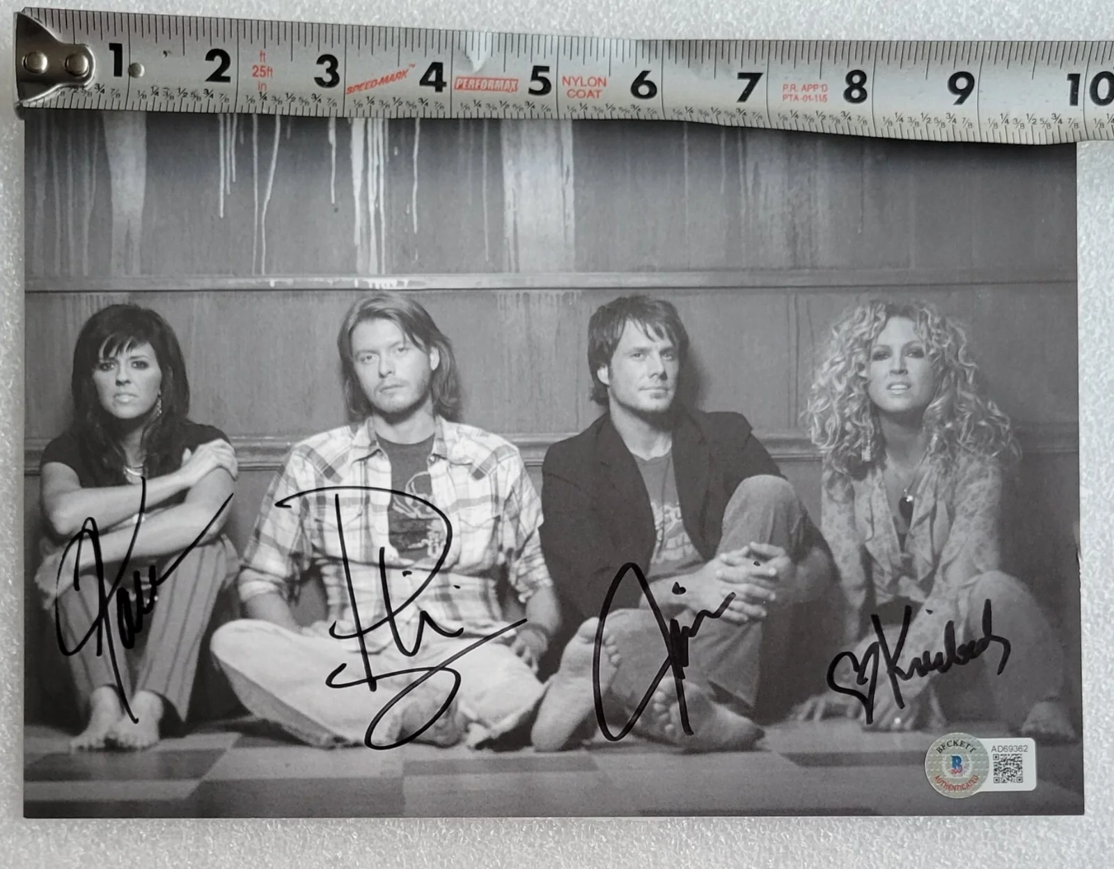 LITTLE BIG TOWN SIGNED PHOTO BECKETT LOA BAS COA COUNTRY MUSIC BAND AUTOGRAPHED, изображение 4