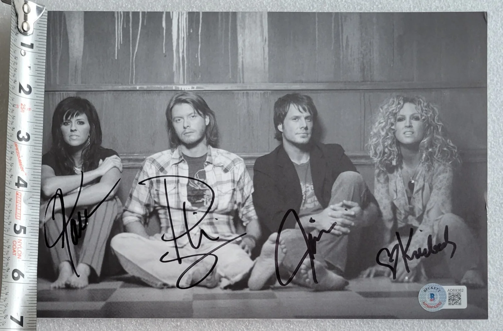 LITTLE BIG TOWN SIGNED PHOTO BECKETT LOA BAS COA COUNTRY MUSIC BAND AUTOGRAPHED, изображение 5