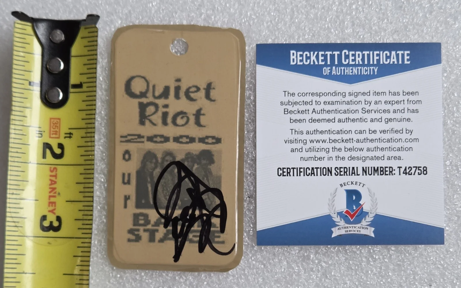 QUIET RIOT LOT OF 4 SIGNED PASSES BECKETT COA AUTOGRAPHED BAND PRESENT GIFT RARE, изображение 4