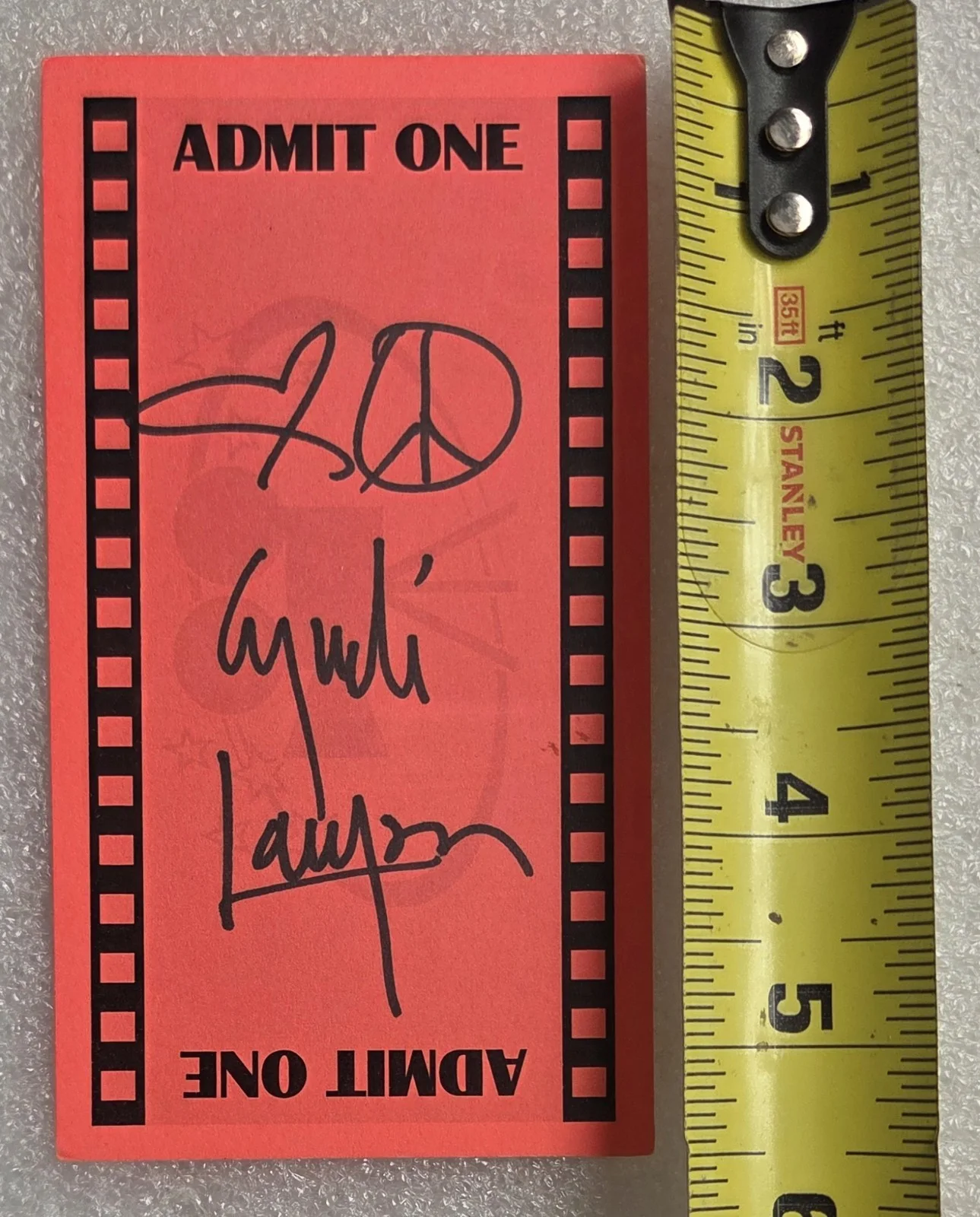CYNDI LAUPER SIGNED BECKETT BAS COA ROCK MUSIC SINGER AUTOGRAPHED PRESENT GIFT, изображение 5