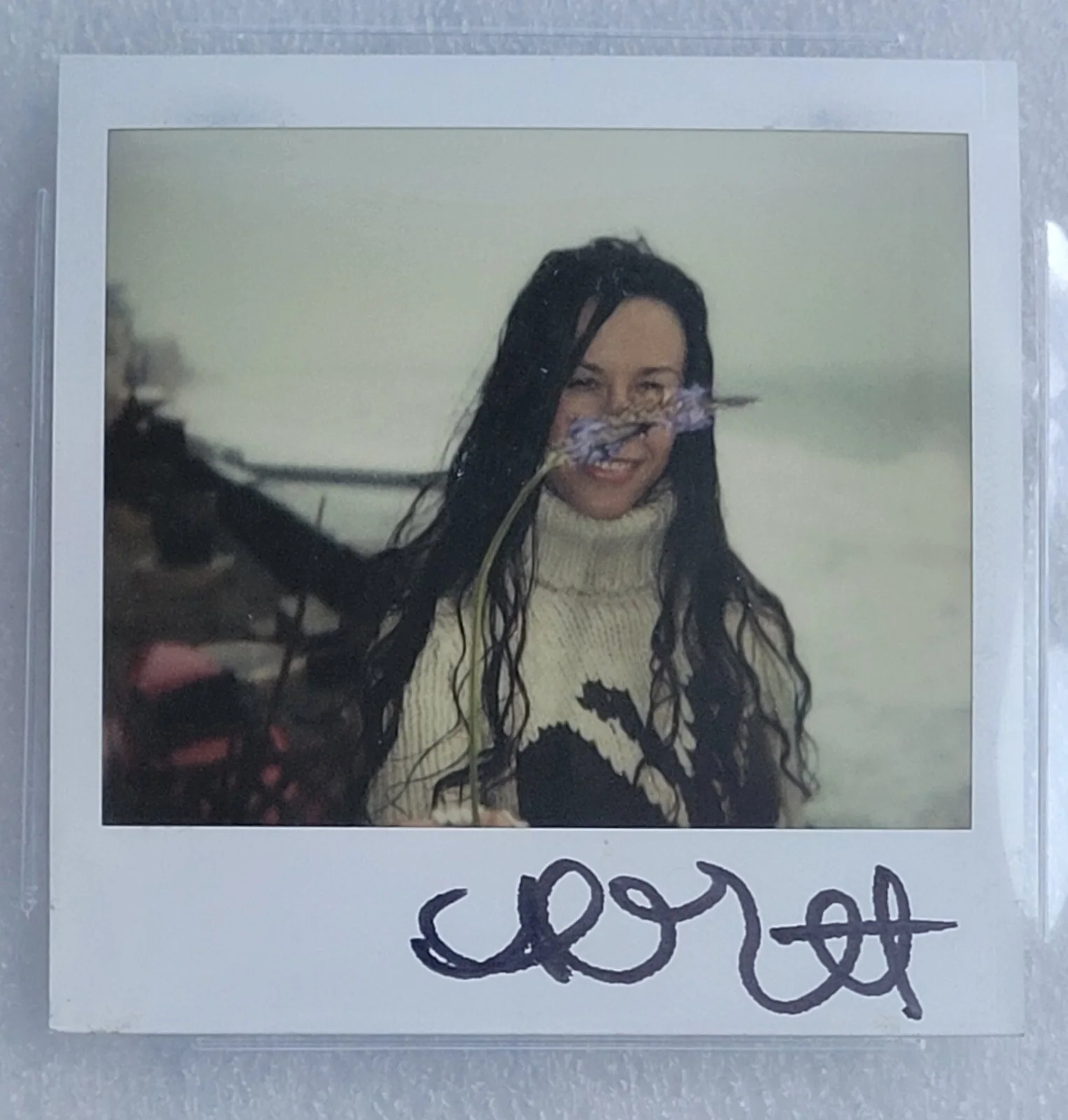 ALANIS MORISSETTE PHOTO SIGNED SLABBED BECKETT BAS COA MUSIC SINGER AUTOGRAPHED, image 3