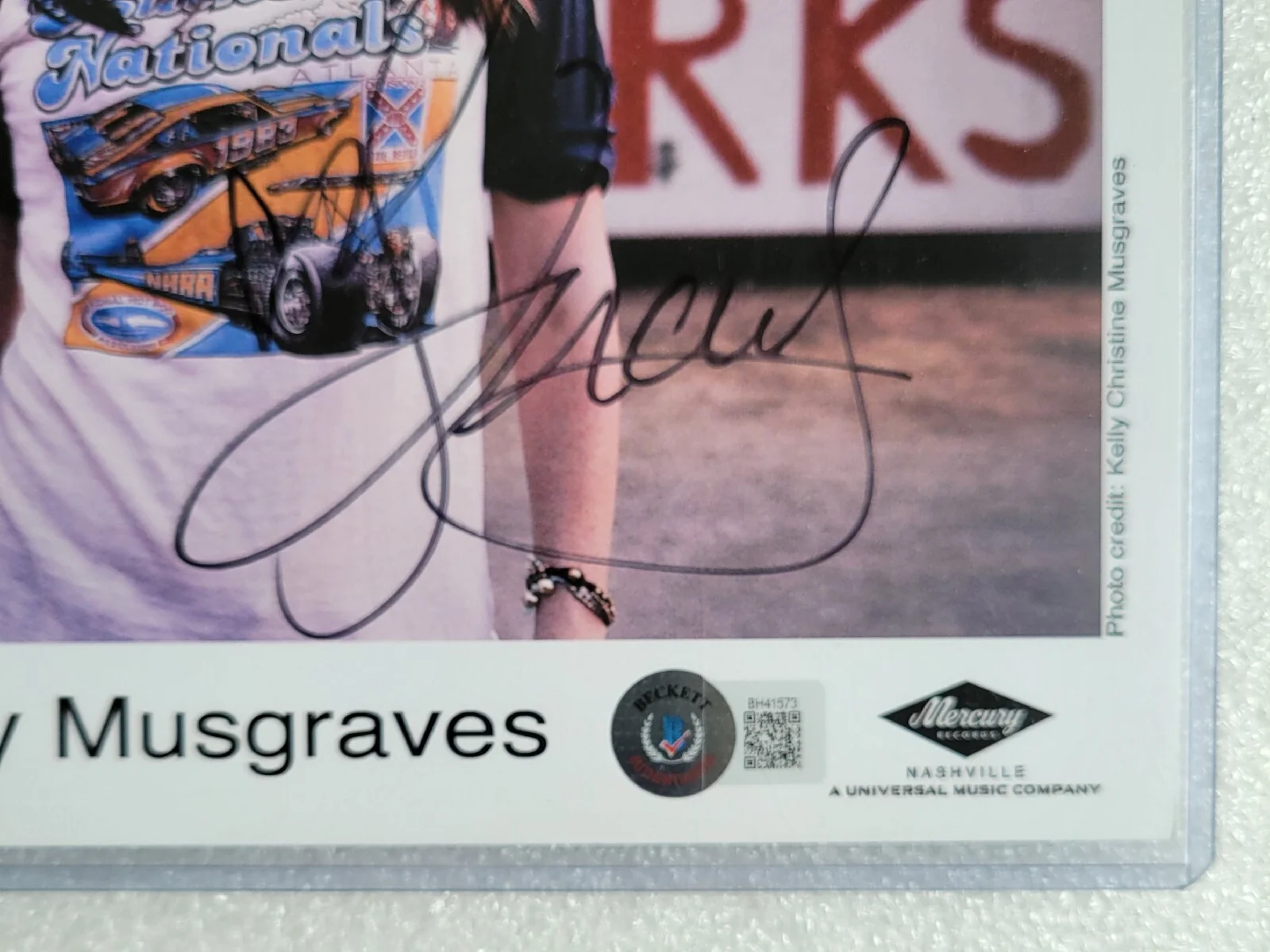 KACEY MUSGRAVES SIGNED BECKETT BAS COA PHOTO AUTOGRAPHED COUNTRY MUSIC SINGER, изображение 3