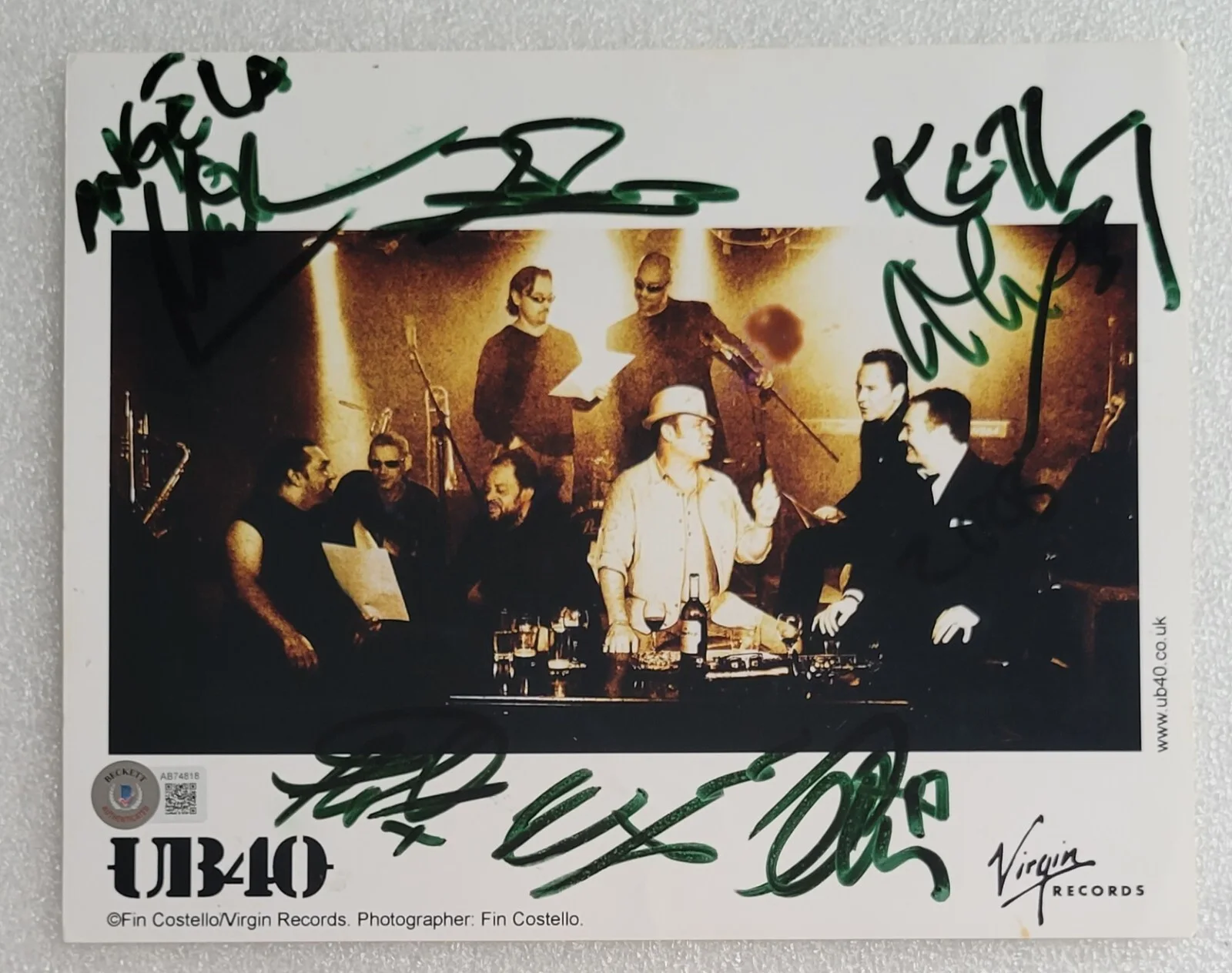 UB-40 SIGNED PHOTO BECKETT LOA BAS COA REGGAE MUSIC BAND AUTOGRAPHED UB40 RARE, изображение 3