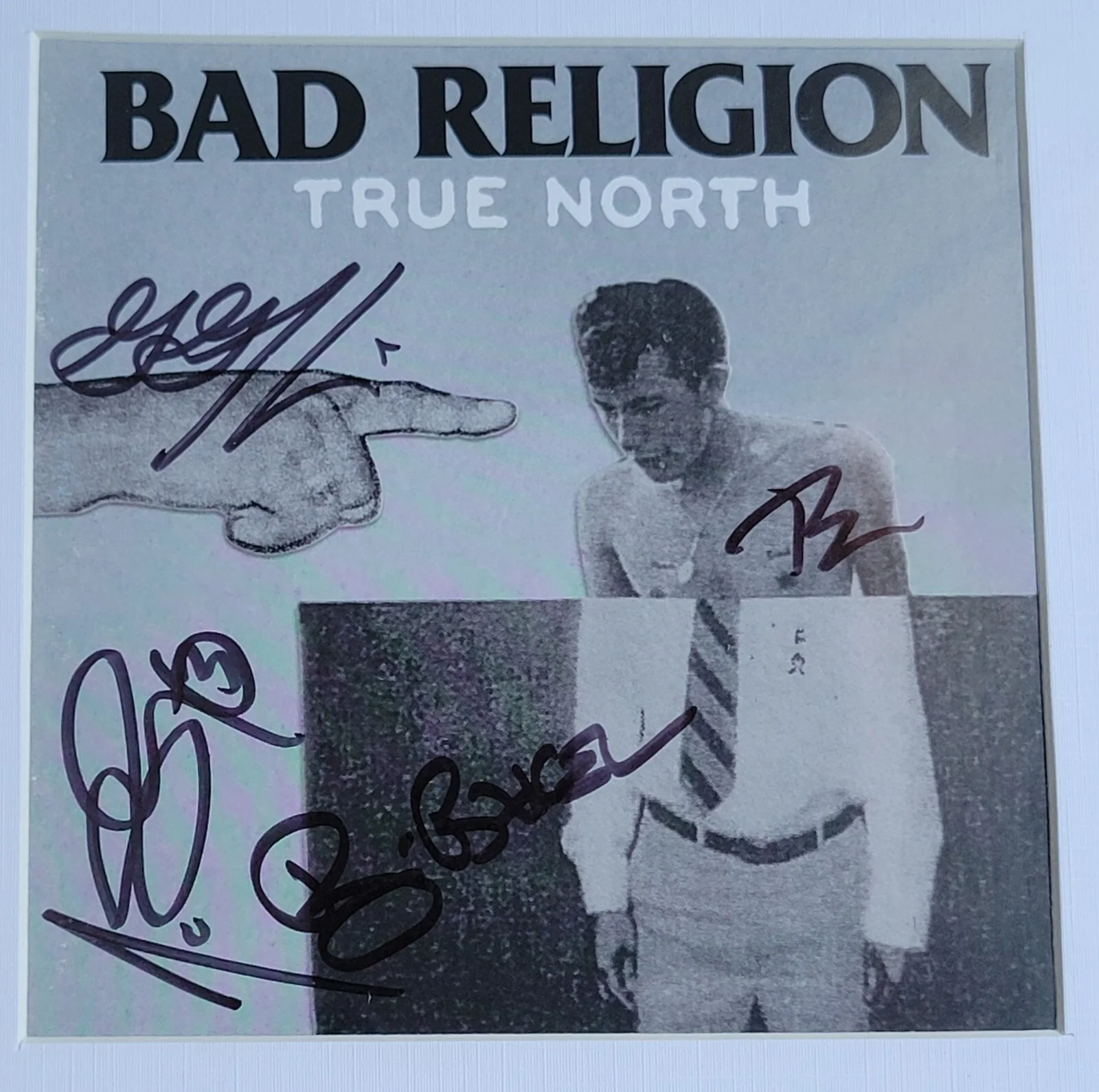 BAD RELIGION AUTOGRAPHED BECKETT COA LOA BAS CD MUSIC DISPLAY SIGNED MUSIC BAND, изображение 4