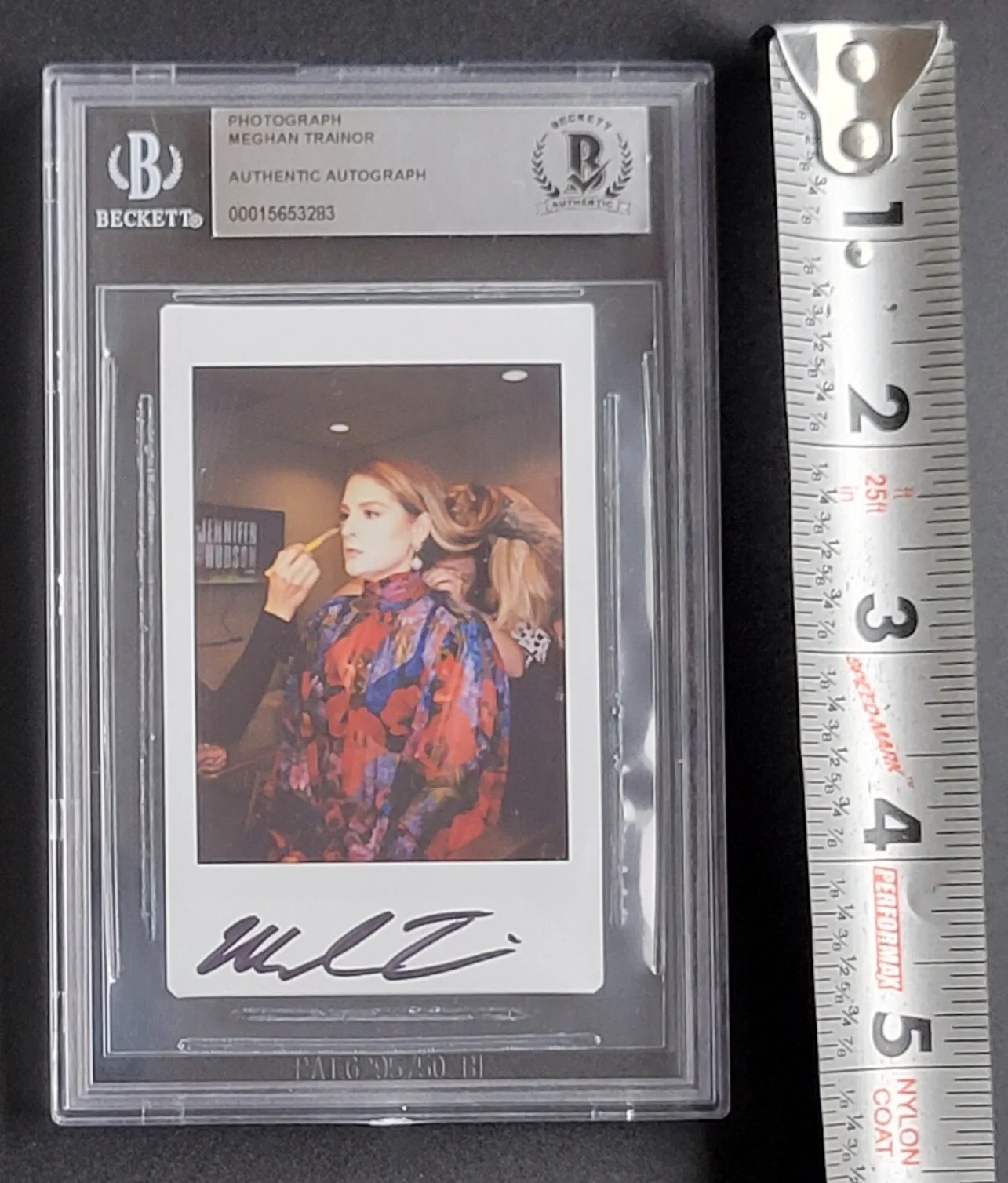 MEGHAN TRAINOR SIGNED SLABBED BECKETT BAS COA MUSIC SINGER POP AUTOGRAPHED PHOTO, изображение 2