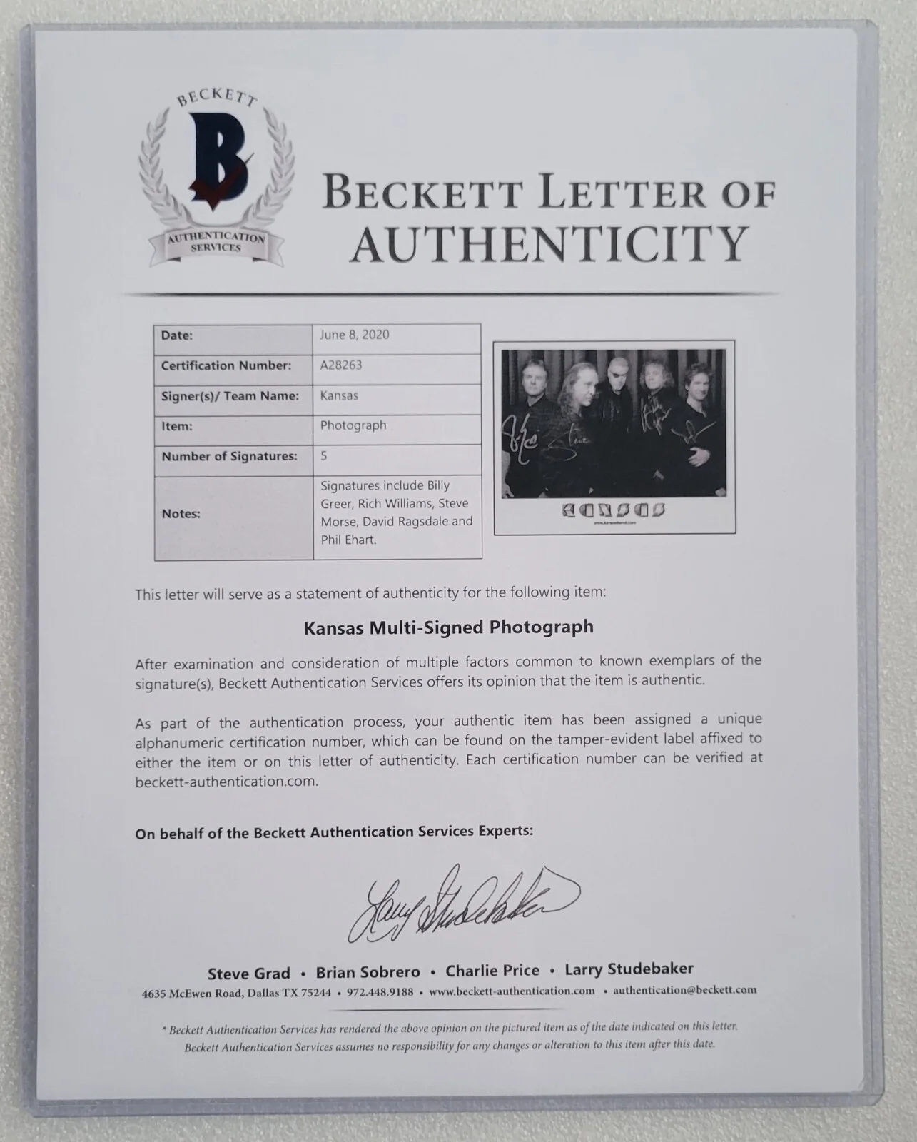 KANSAS SIGNED PROMO PHOTO BECKETT LOA BAS COA 8X10 ROCK MUSIC BAND AUTOGRAPHED, изображение 2
