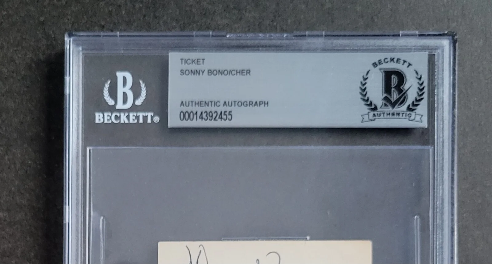 SONNY & CHER SIGNED 1963 TICKET BECKETT BAS COA SLABBED SINGER AUTOGRAPHED RARE, изображение 4