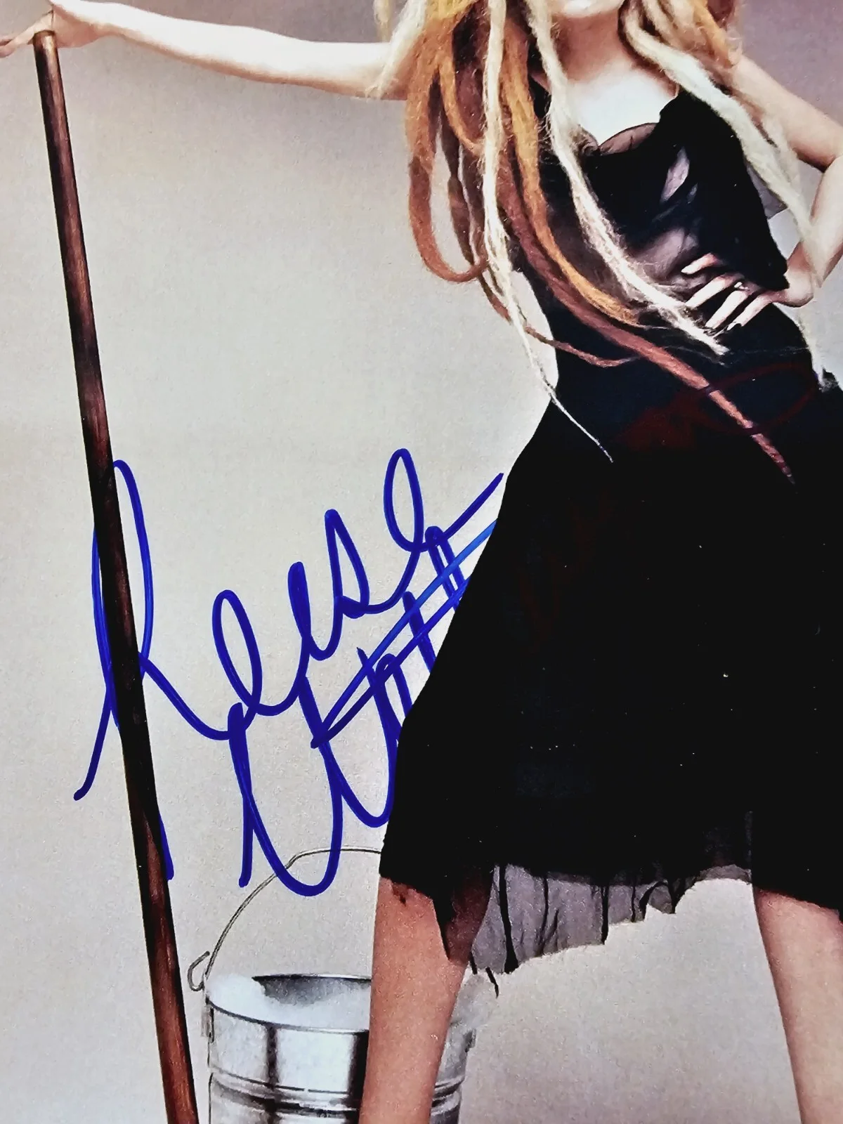 Reese Witherspoon — Reese Witherspoon Signed Autographed 8x10 Photo With COA Pin-Up Glossy Picture, image 4