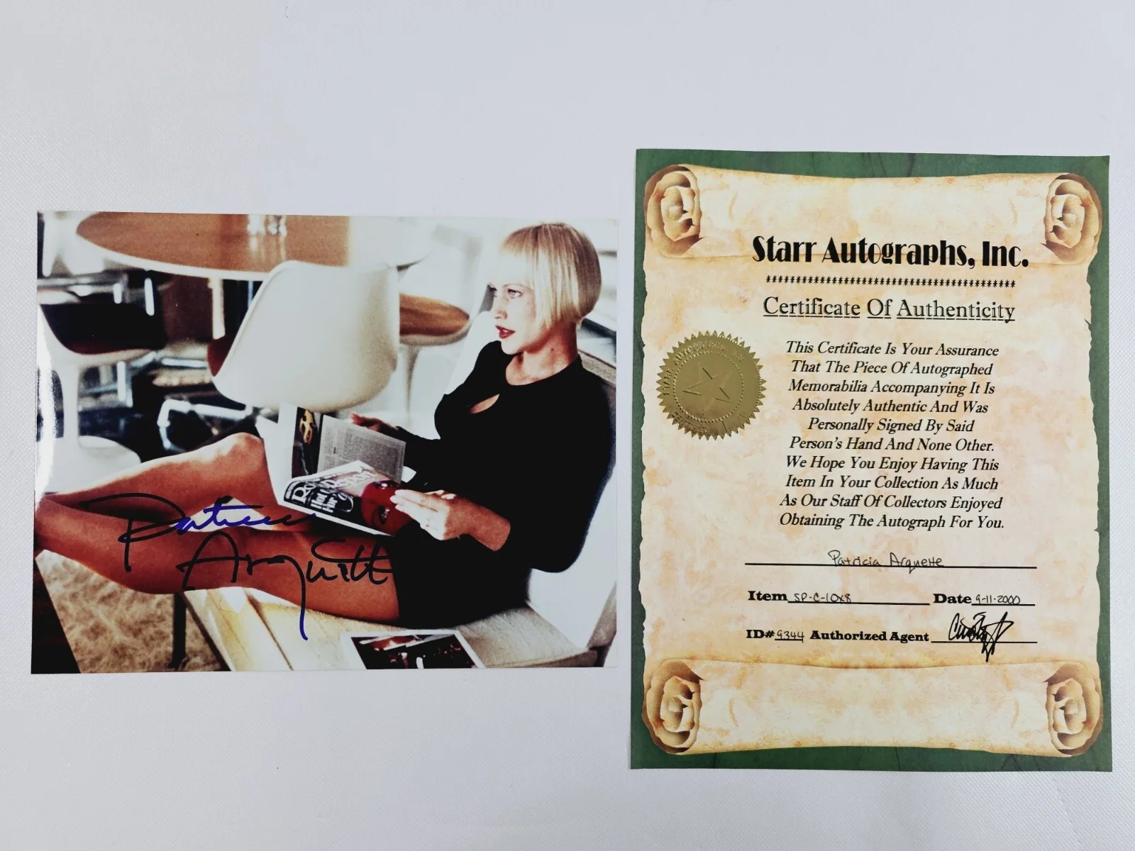 Patricia Arquette — Patricia Arquette Signed Autographed 8x10 Photo w/ COA Pin-Up Glossy Risque Pic, изображение 2