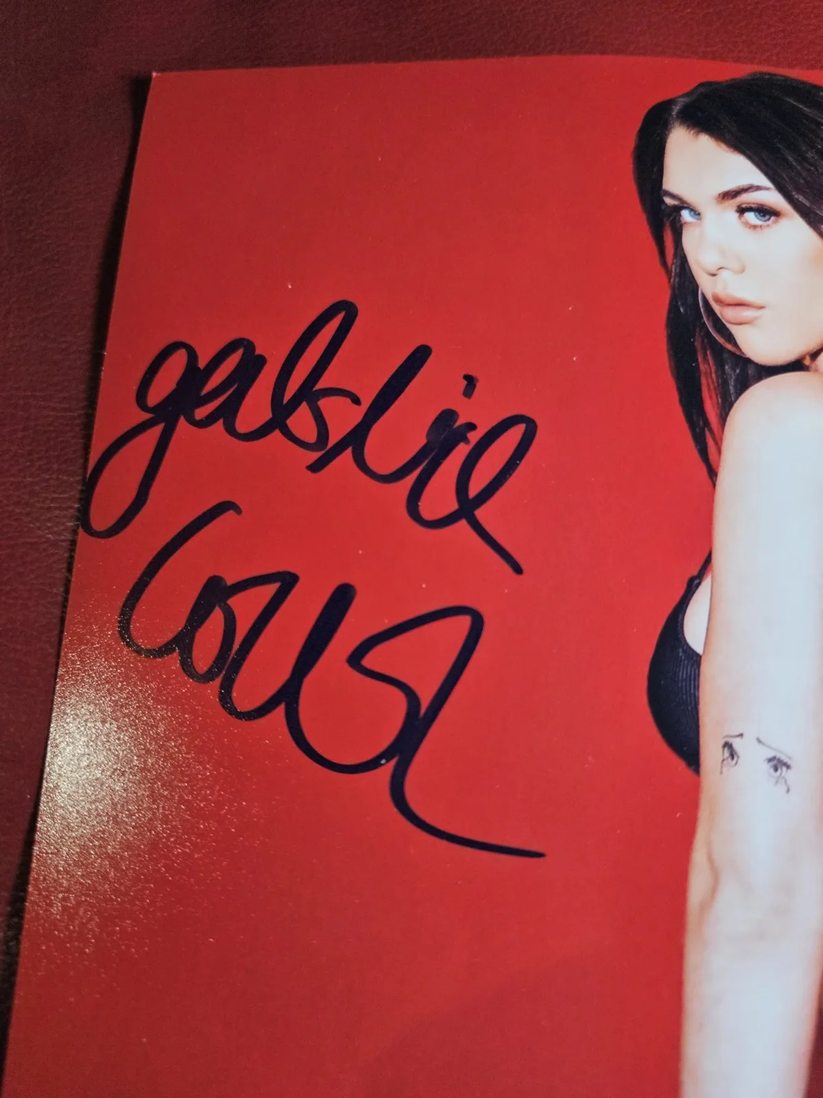 Gabbie Carter — Gabbie Carter (Adult Film Star) Signed Autograhped Inscribed 8x10 Photo, изображение 2