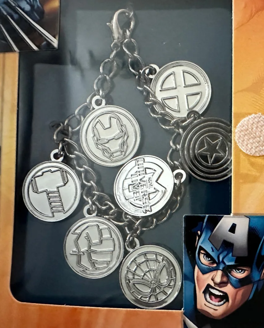 MARVEL UNIVERSE LIVE - Charm Bracelet. Captain America Thor Spider-Man. Sealed., изображение 3