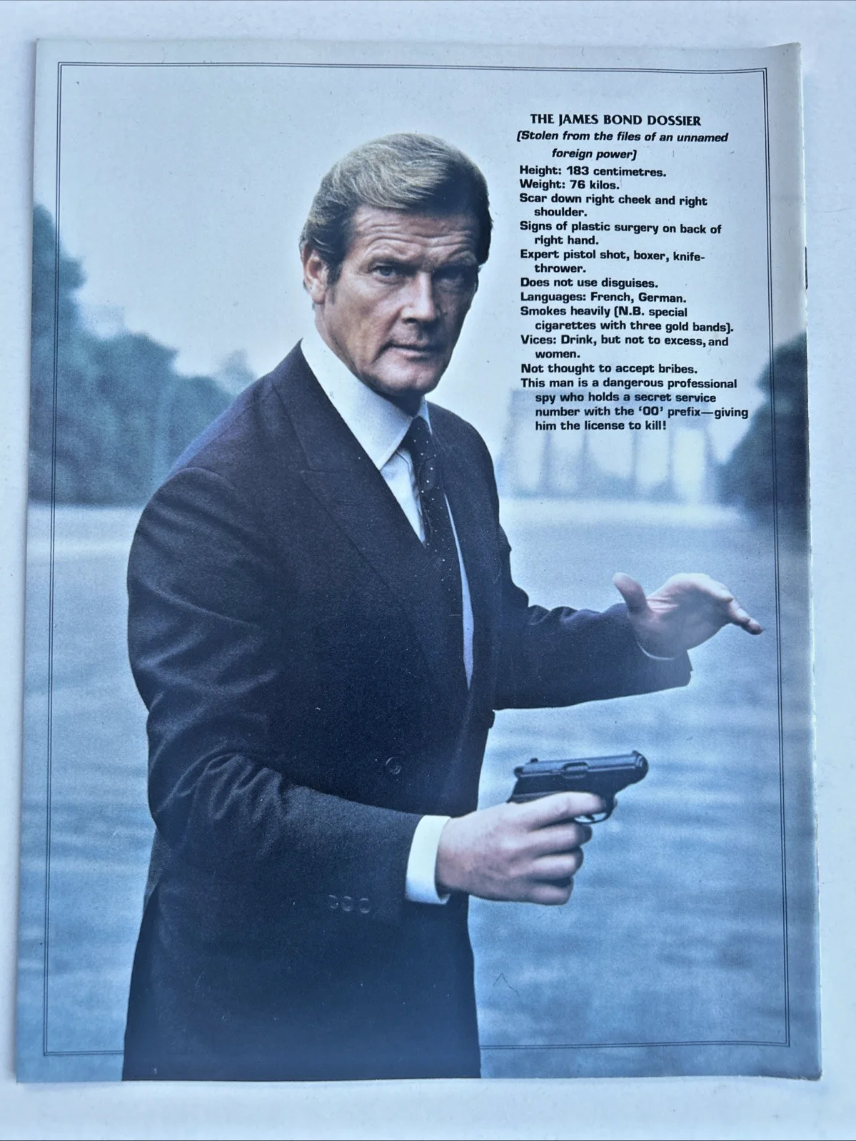 OCTOPUSSY James Bond 007 - UK Movie Program Booklet Roger Moore 1983 - New, изображение 4