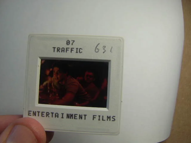 Traffic - Benicio del Torro Promotional 35mm Press Kit Slide 2000 #631, изображение 2