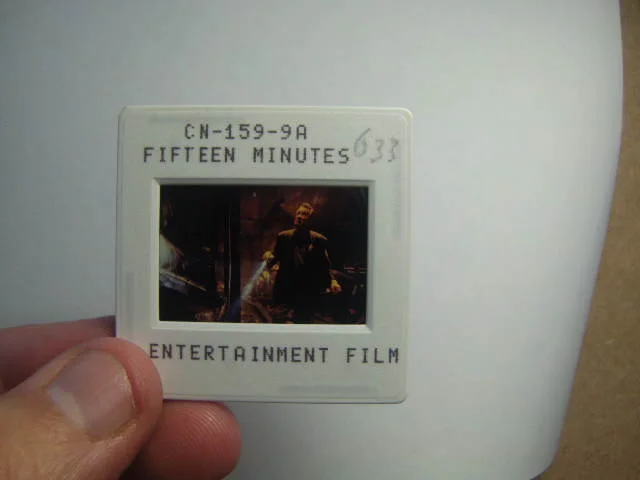 Fifteen Minutes Robert de Niro Promotional 35mm Press Kit Slide 2001 #633, изображение 2