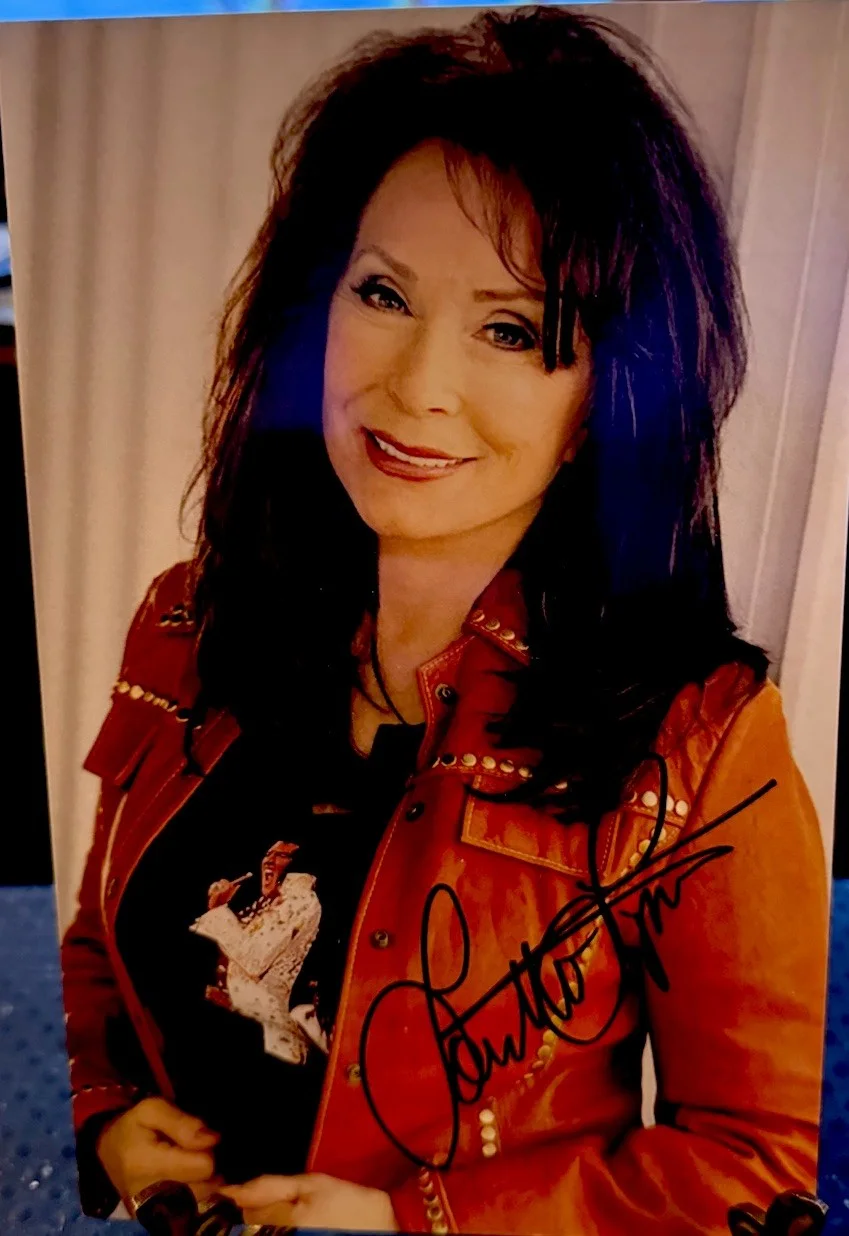Loretta Lynn Country Music Artist Autographed Original Photo card. Elvis Shi…, изображение 2