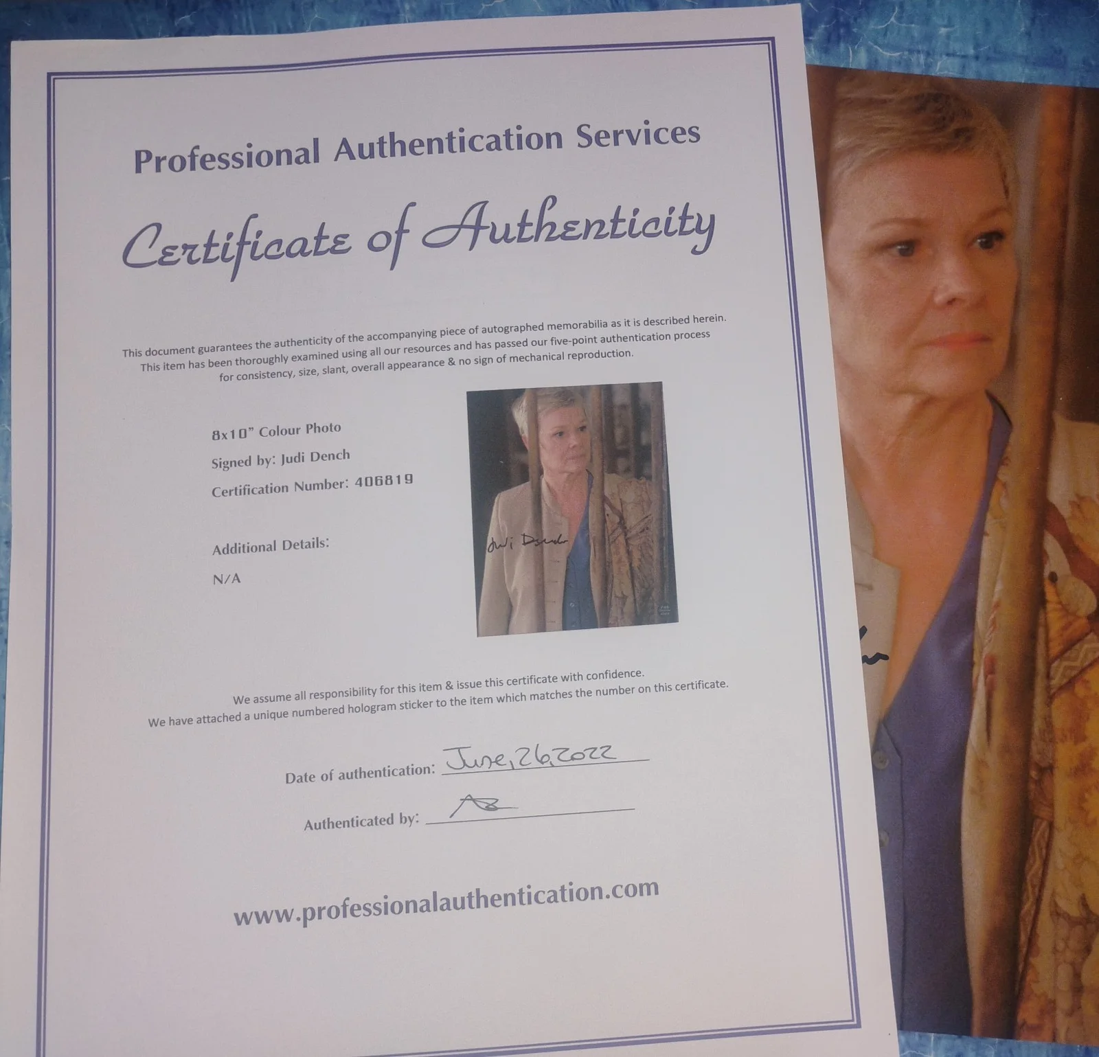 Judi Dench Hand Signed Autograph 8x10 Photo COA James Bond NO US TARIFFS, изображение 4