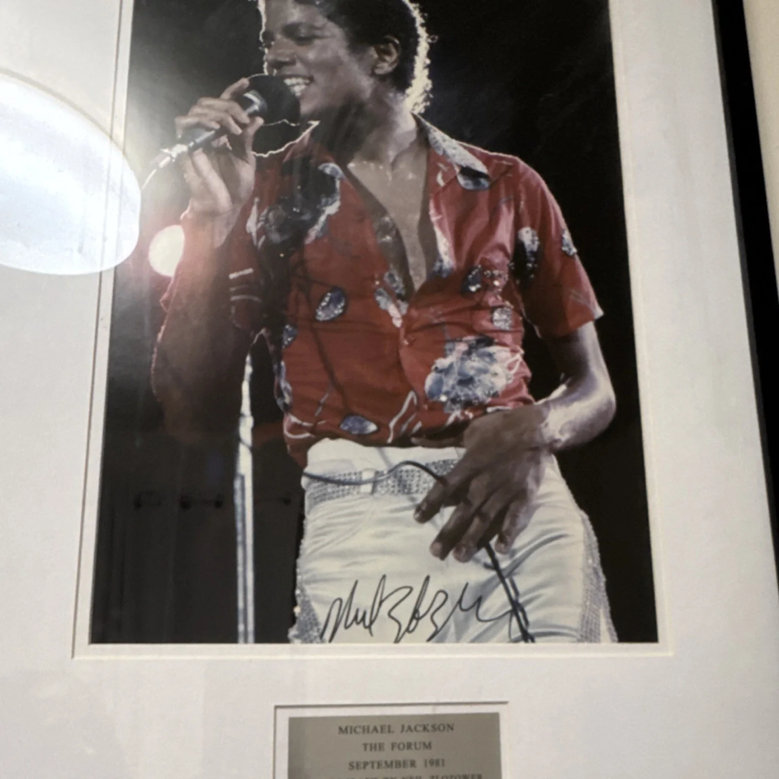 Michael Jackson The Forum Sept 1981 Neil Zlozower Original Signed Photo, изображение 5