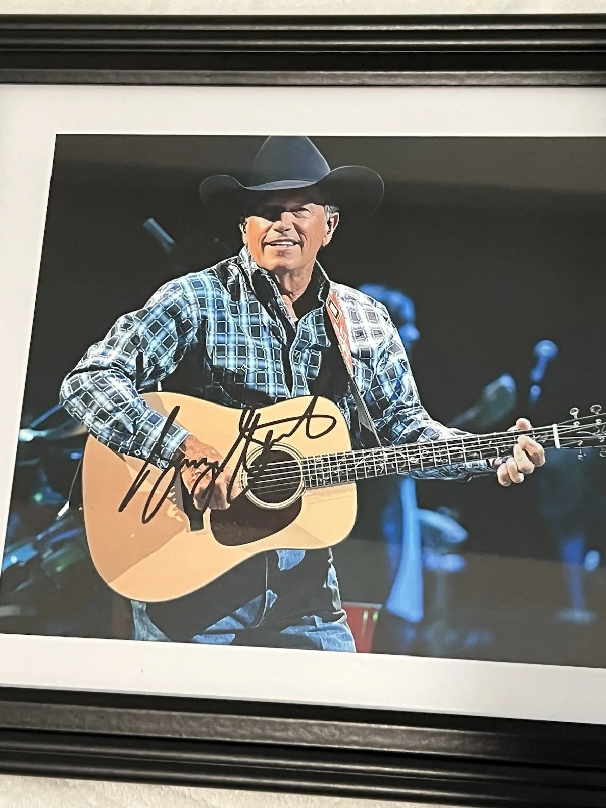 GEORGE STRAIT Autographed signed 8X11.5 Fully Framed photo Country Music Legend, изображение 2