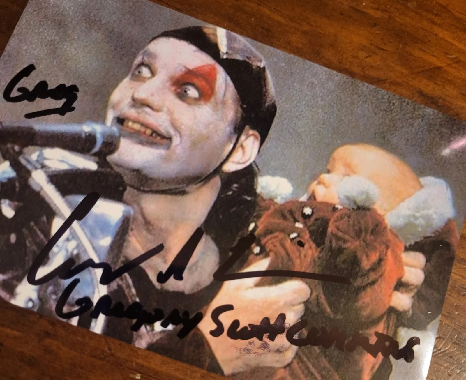 Gregory Scott Cummins — Gregory Scott Cummins Batman Signed 4x6 Autograph, image 3