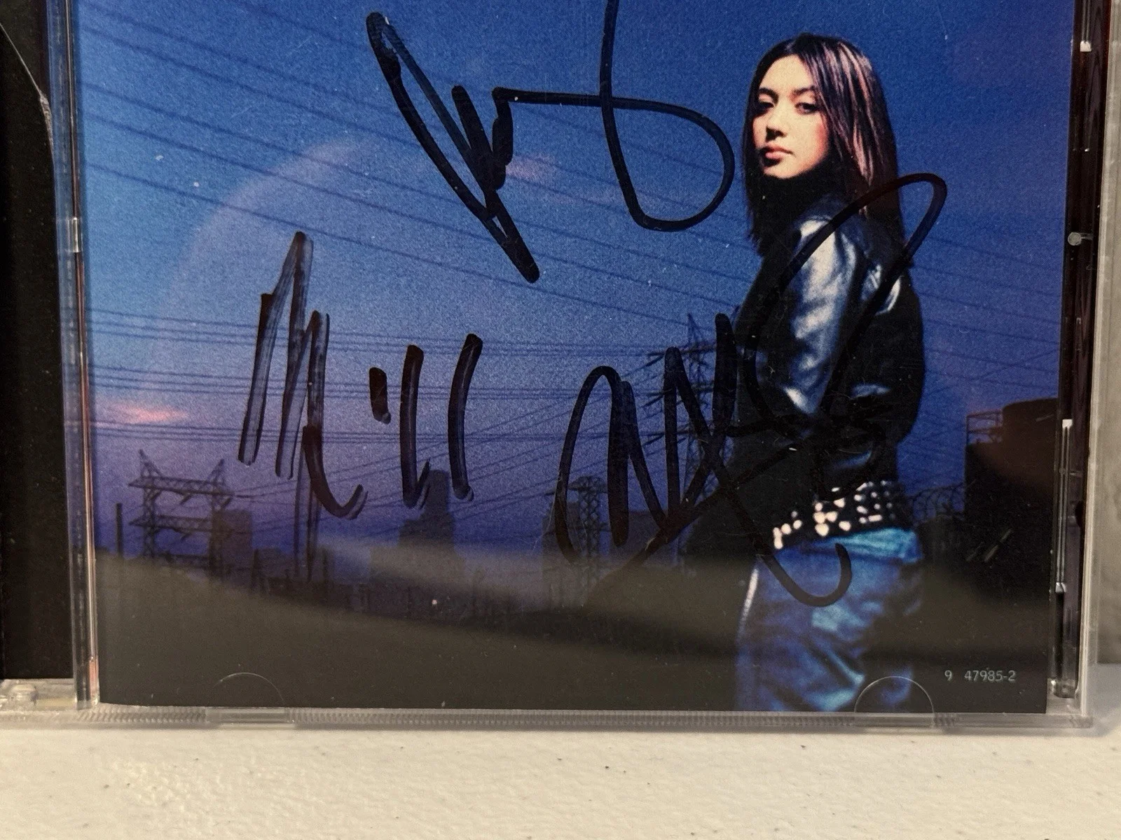 Michelle Branch - Singer Autograph Signed CD The Spirit Room Album -Authentic, image 2