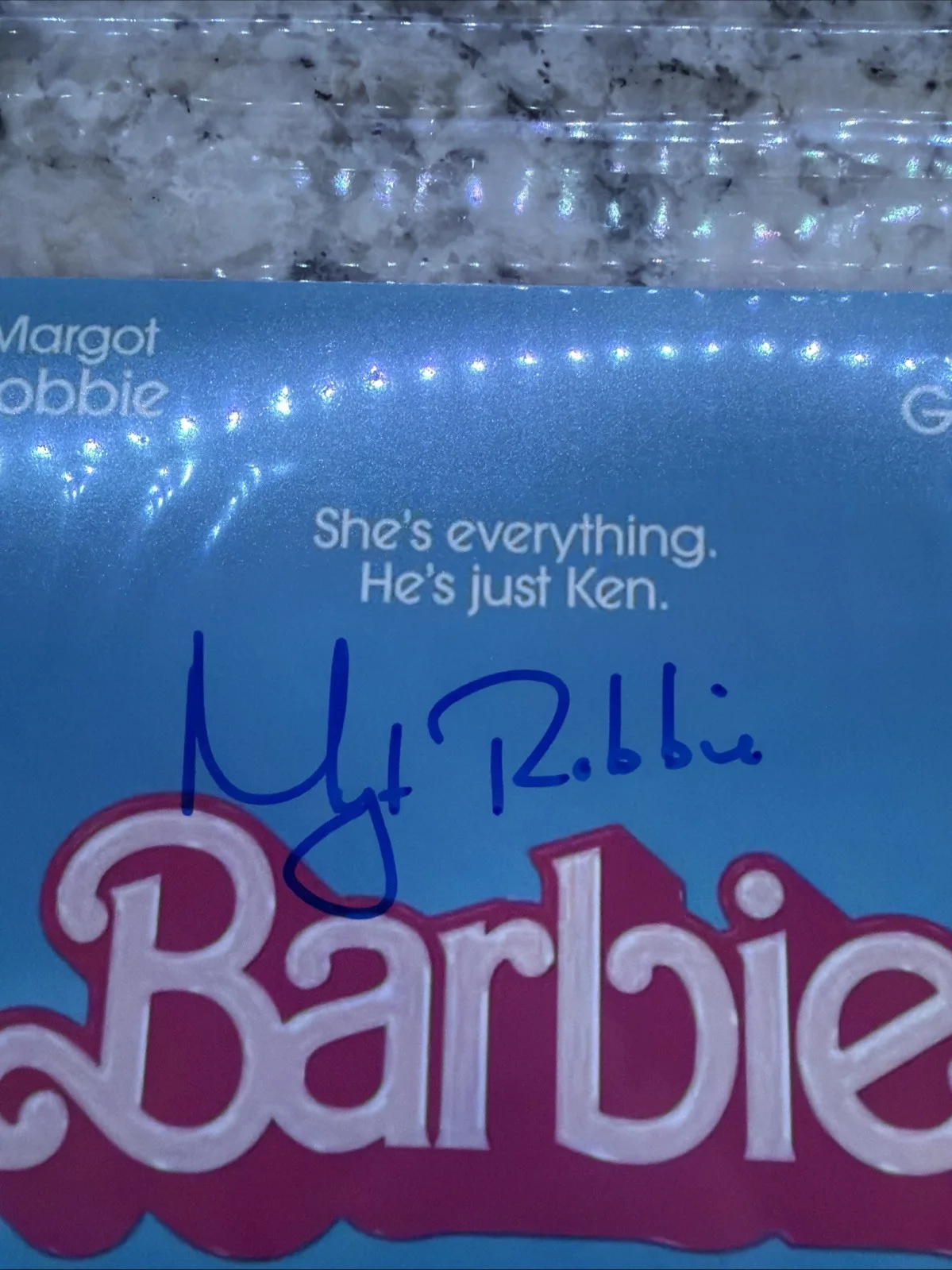 Margot Robbie — Margot Robbie Autographed Signed Sexy Barbie 8x10 Photo with COA/Hologram, изображение 2