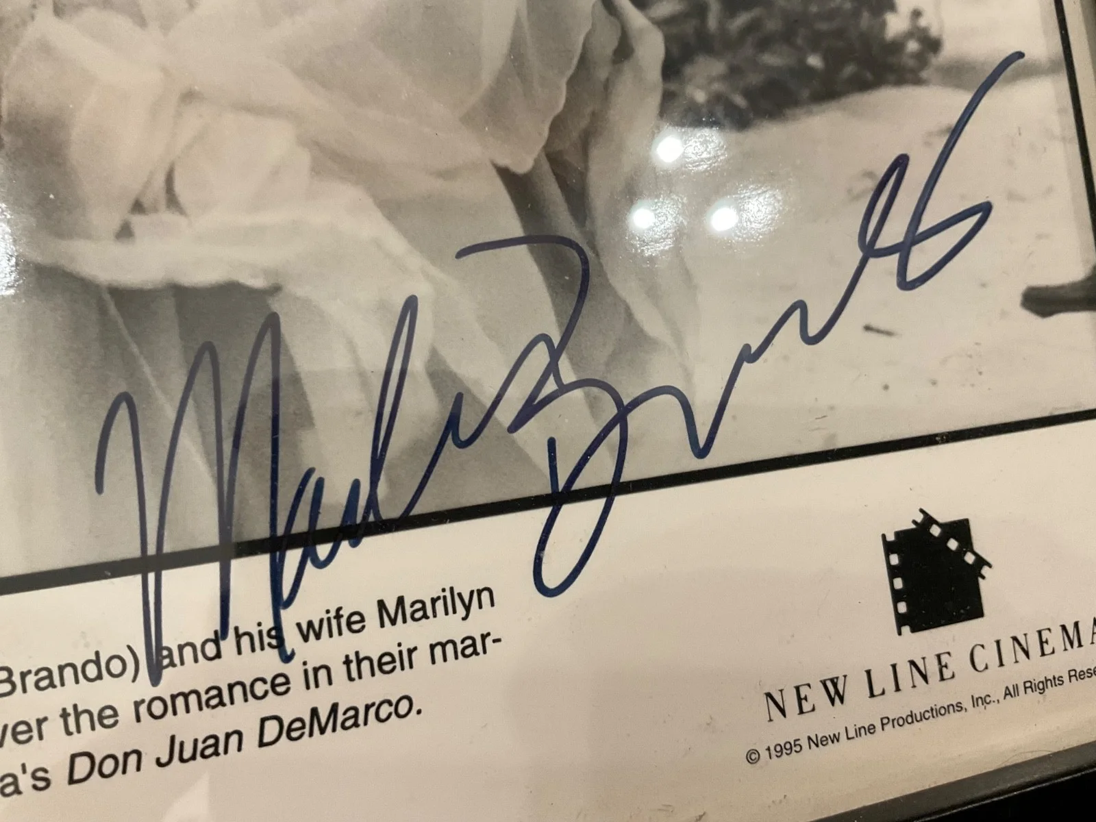 Marlon Brando — MARLON BRANDO FAYE DUNAWAY AUTOGRAPHED DON JUAN DeMARCO MOVI E STILL 8x10 framed, изображение 3