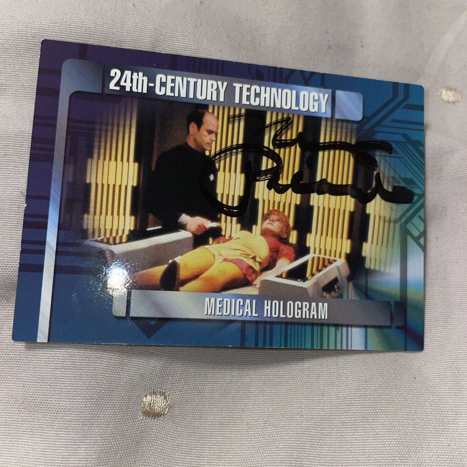 Robert Picardo — Star Trek Voyager Signed Card Medical Hologram 1995 Robert Picardo