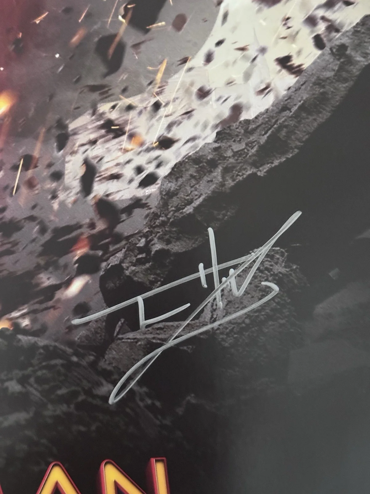 Tom Holland — Tom Holland Signed Autographed Spider-Man Homecoming Full 27x40 Poster PSA/DNA, image 2