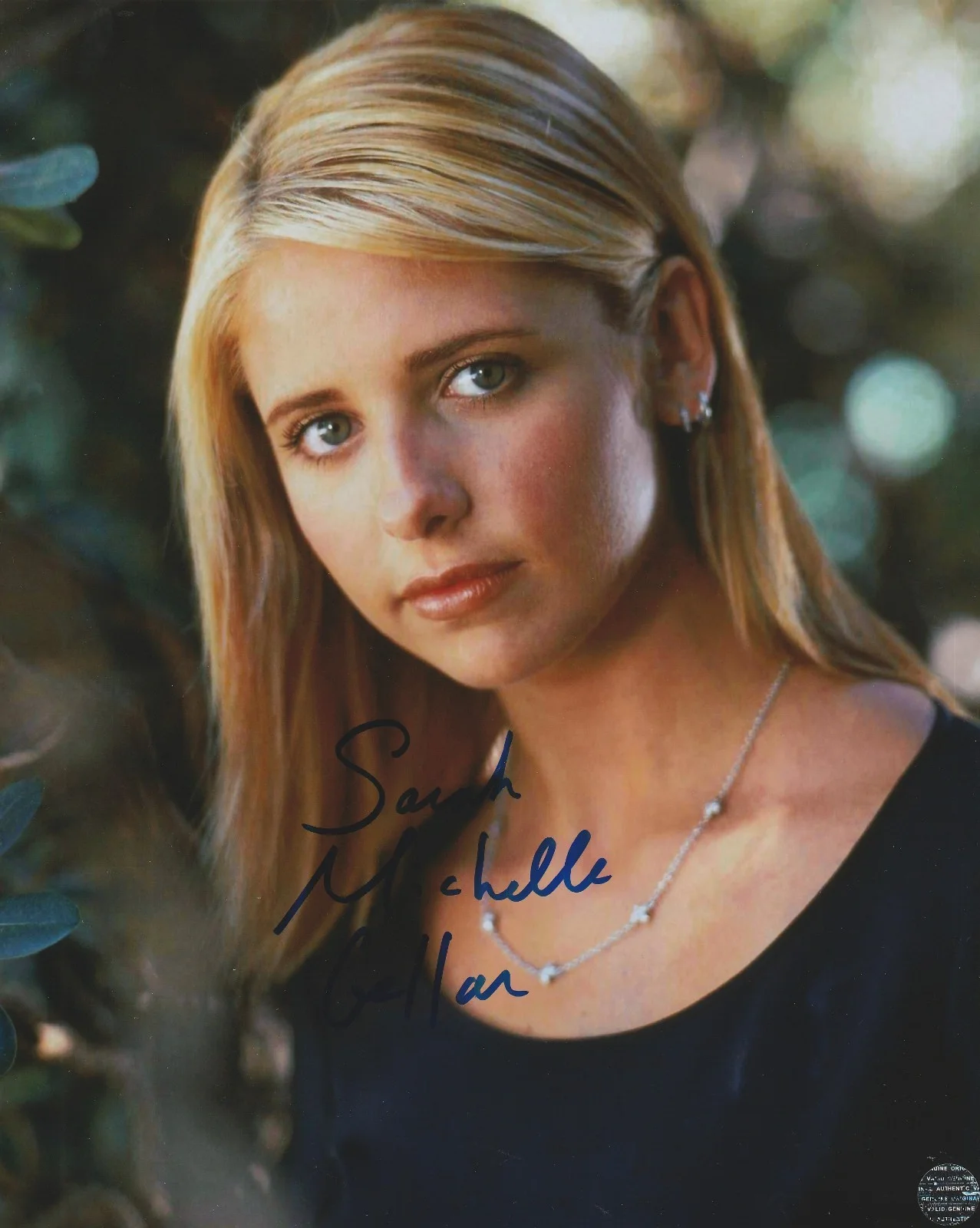 Sarah Michelle Gellar — Sarah Michelle Gellar Autographed Sexy Hot 8x10 Photo with COA/Matching Hologram