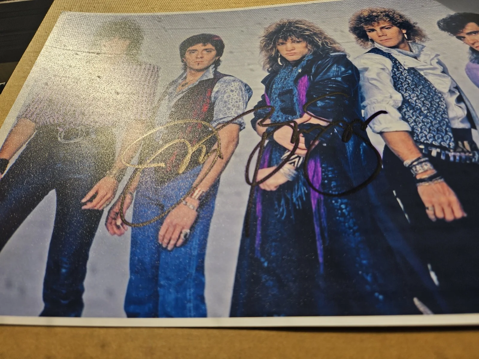 ROCKIN' 80's ORIGINAL JON BON JOVI AUTOGRAPH GREAT PHOTO 12X8" W/COA, image 2