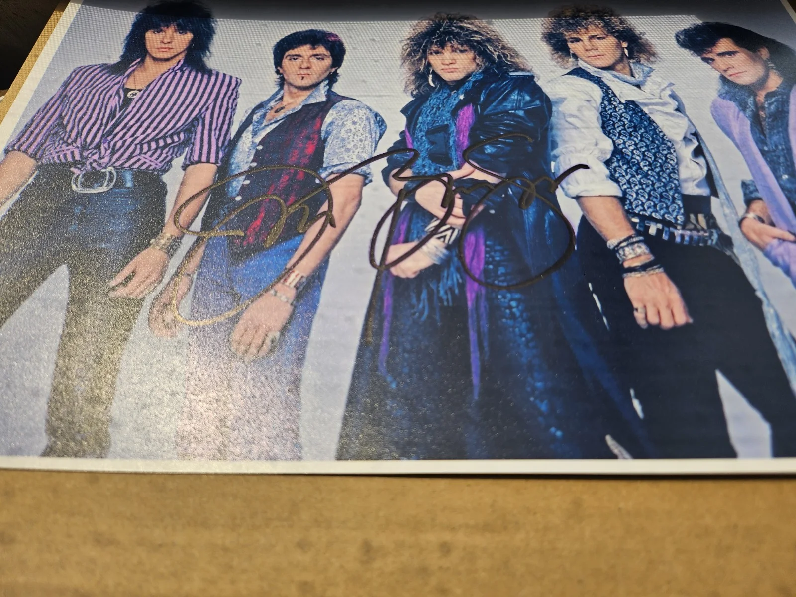 ROCKIN' 80's ORIGINAL JON BON JOVI AUTOGRAPH GREAT PHOTO 12X8" W/COA, image 3