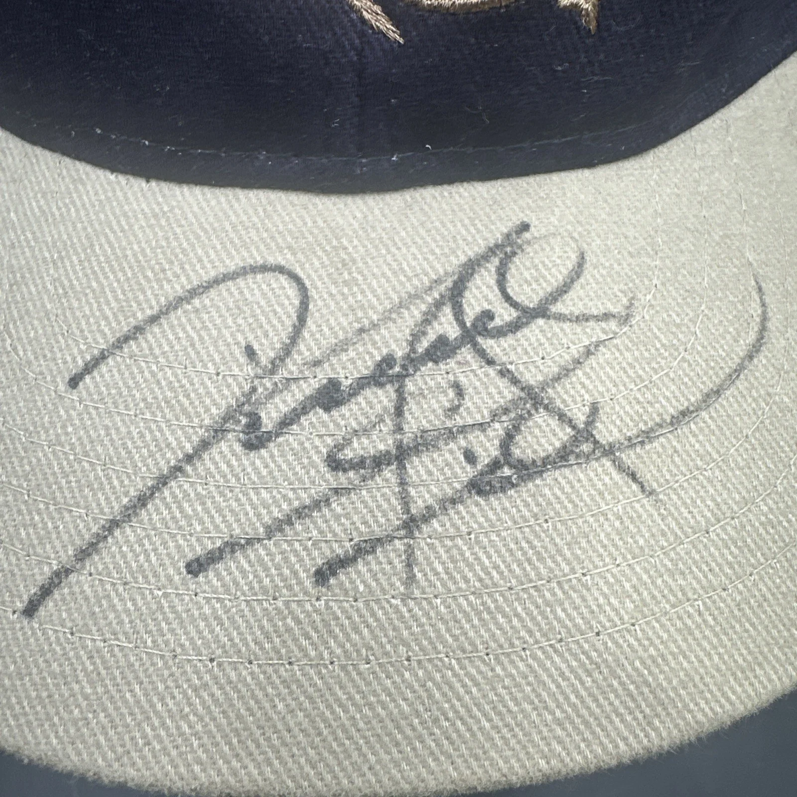 Vince Gill Signed Baseball Cap, image 2