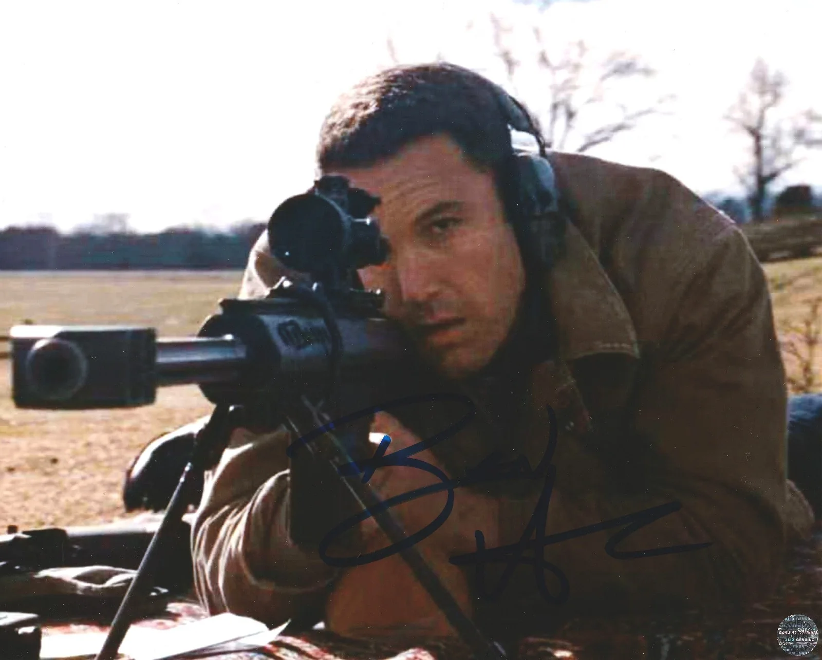 Ben Affleck — Ben Affleck Signed Autographed The Accountant 8x10 Photo with COA/Hologram