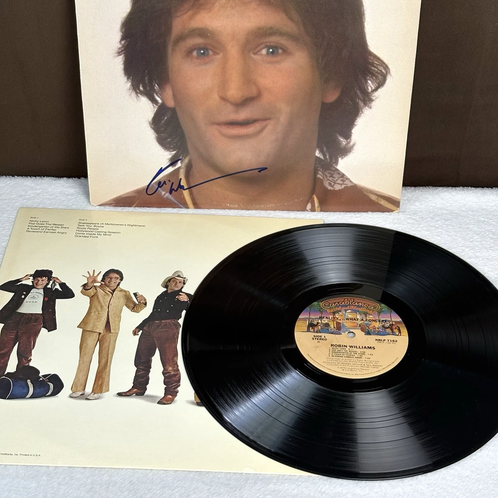 Robin Williams — SIGNED! Vtg Robin Williams Reality What a Concept LP Vinyl Record AUTOGRAPHED!, изображение 2